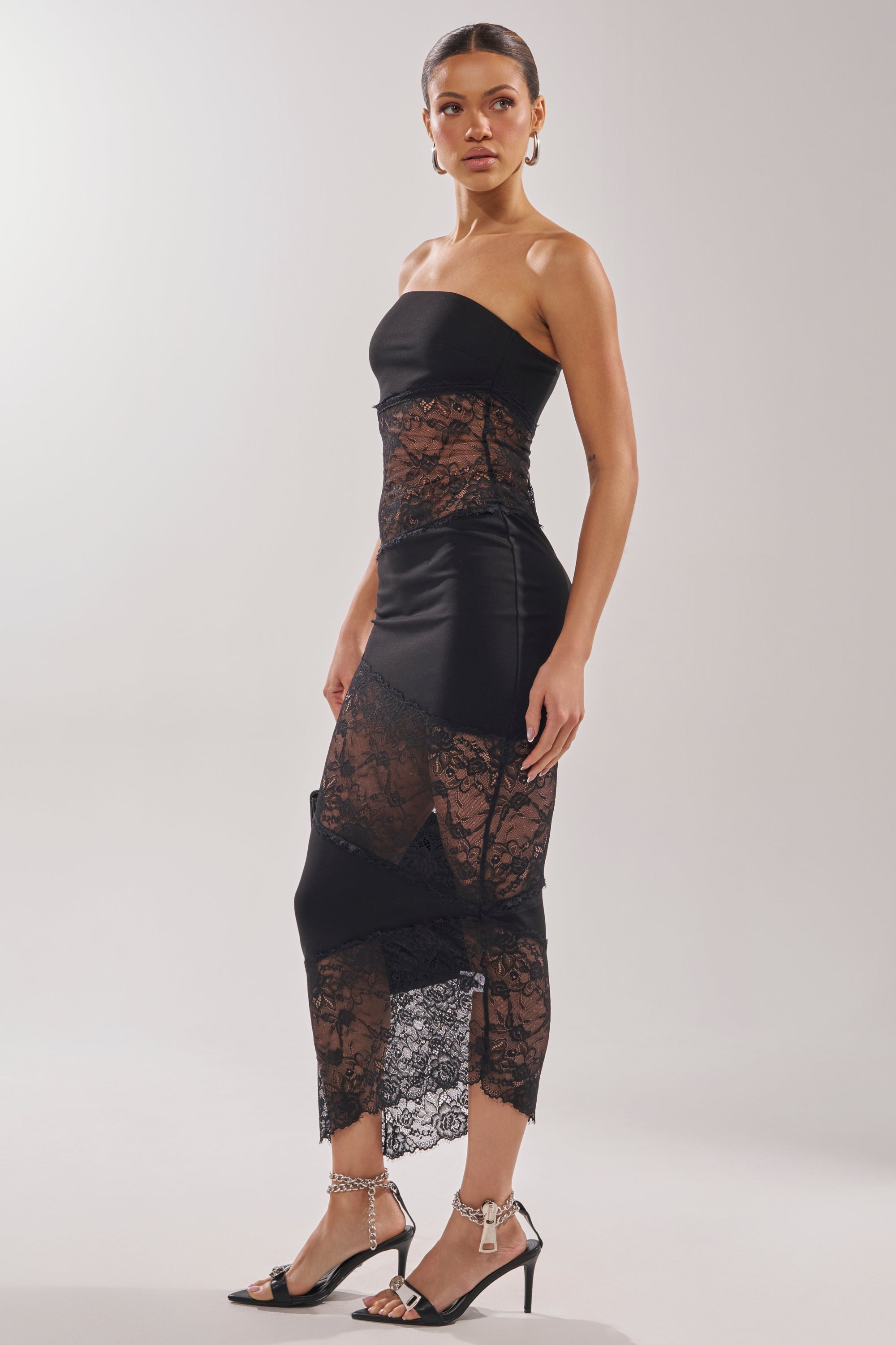 ILL SHOW YOU LACE MAXI DRESS