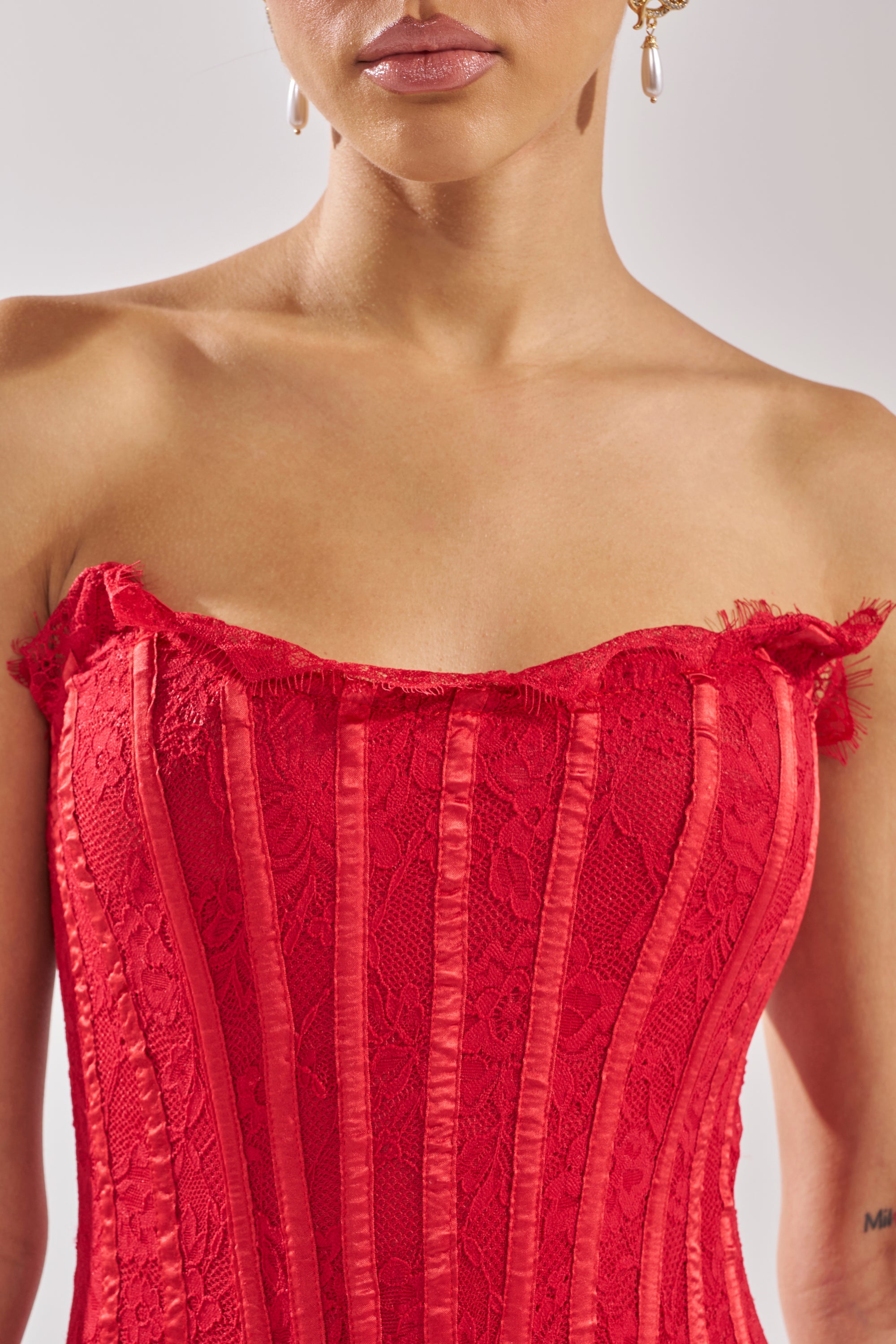 SPOIL ME LACE MINI DRESS IN RED